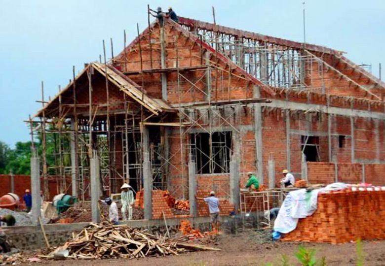 Năm 2027 tuổi Mậu Thìn làm nhà ngày/tháng nào đẹp?
