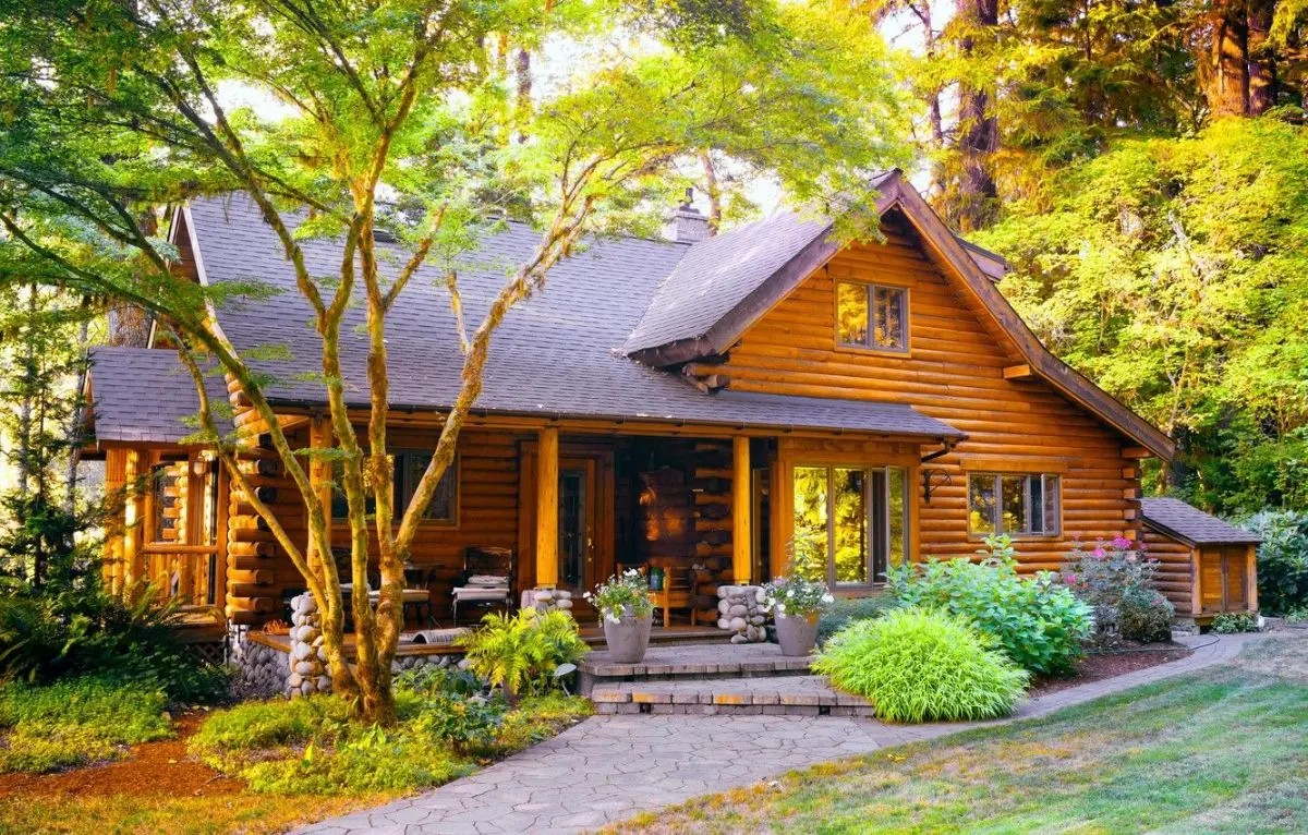 Nhà gỗ cấp 4 phong cách Rustic với vẻ mộc mạc